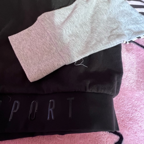 Vs campus pullover Cropped Logo Waist 2018 collection - Picture 11 of 13